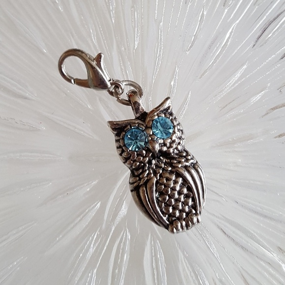 Owl Lobster Charm for Picture Locket - Picture 2 of 2